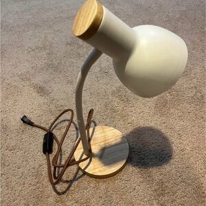 Modern gooseneck White Desk Lamp with Wood Accents